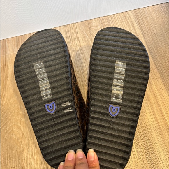 Sold - Picture 6 of 7